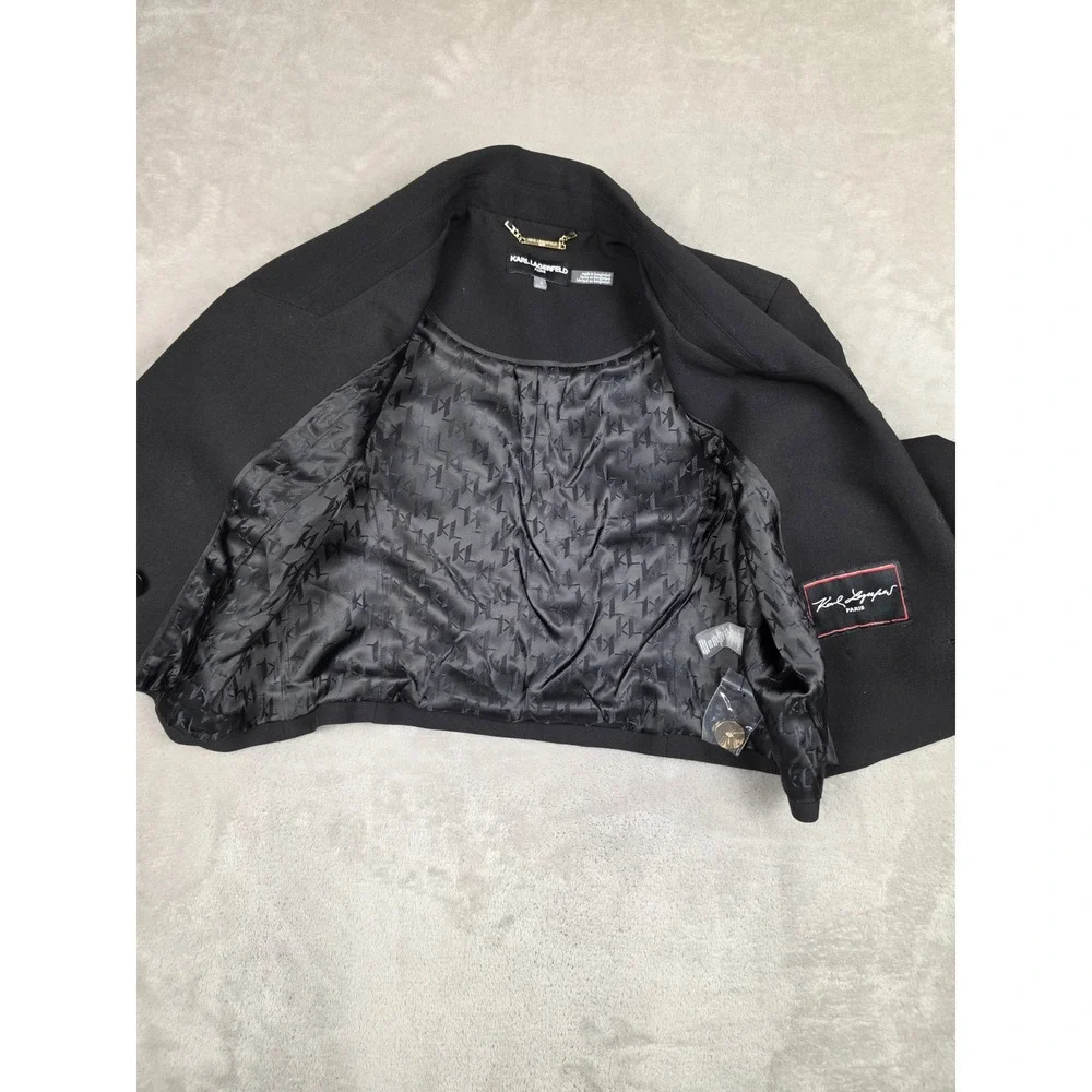 Karl Lagerfeld $1 shipping